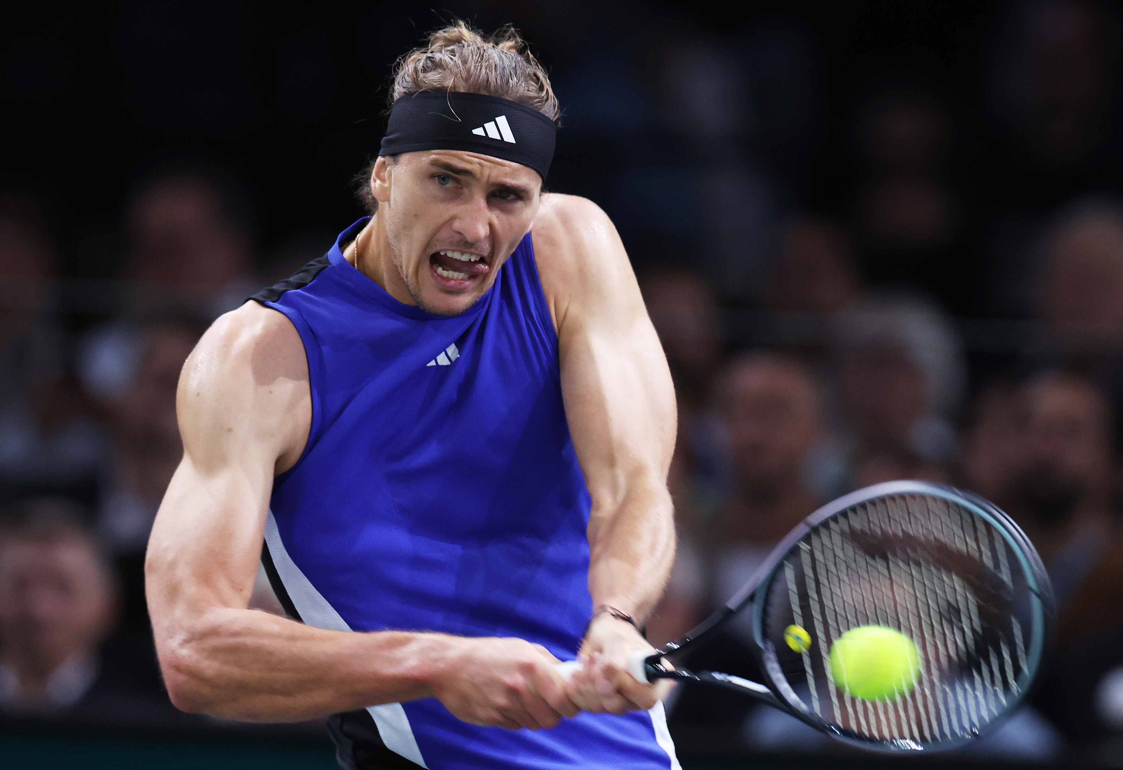 乐鱼体育网站入口-日本网球队翻盘英国网球队,兹维列夫统治全场的简单介绍